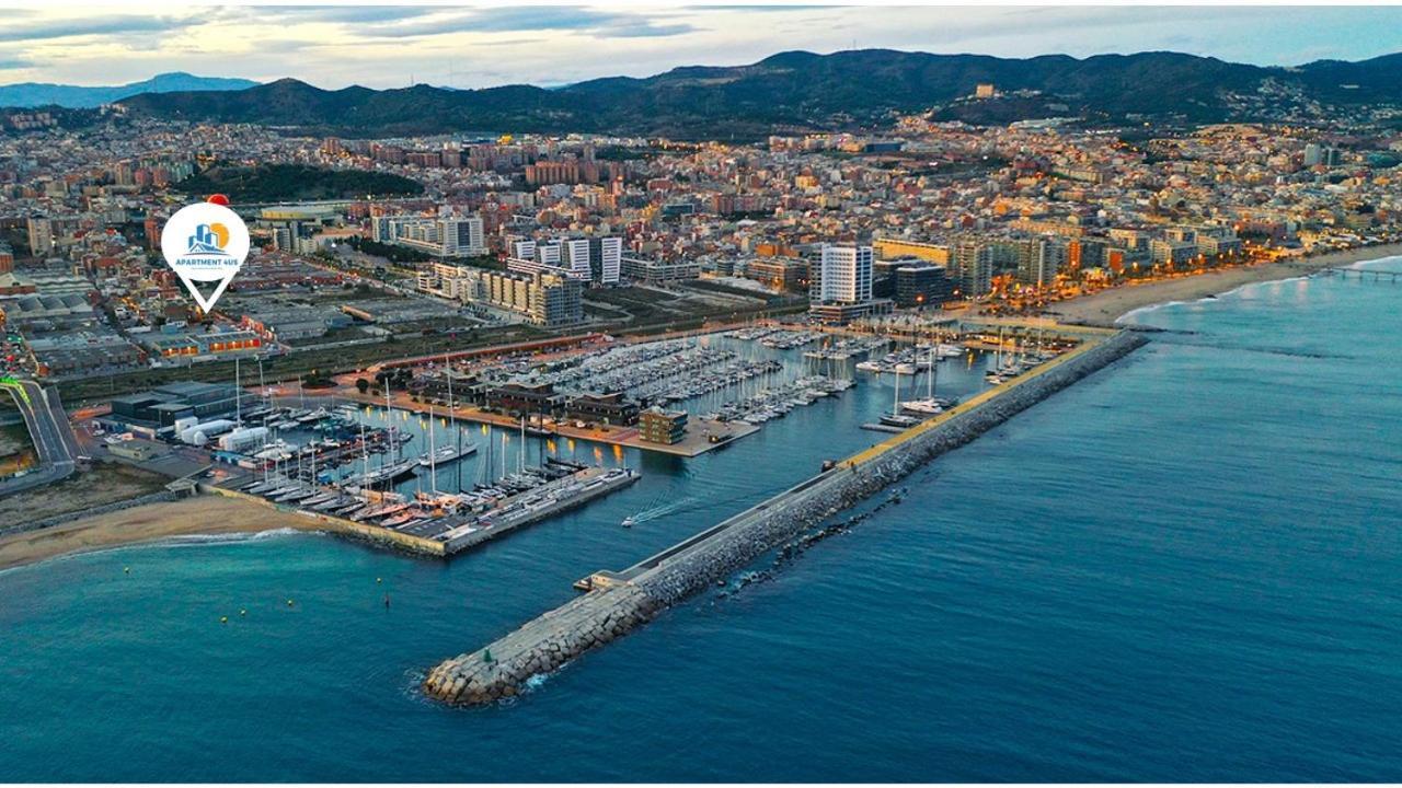 Ap4Us B1 - Apartment For Us - Sightseeing & Beach Near To Barcelona Badalona Esterno foto